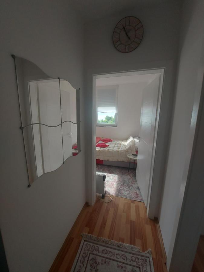 Apartment Ana V-Peshtani Охрид Екстер'єр фото