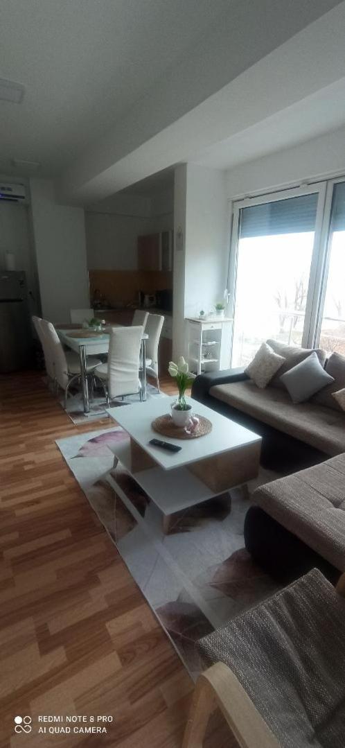 Apartment Ana V-Peshtani Охрид Екстер'єр фото